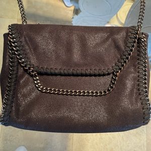 Shiny black cross body bag